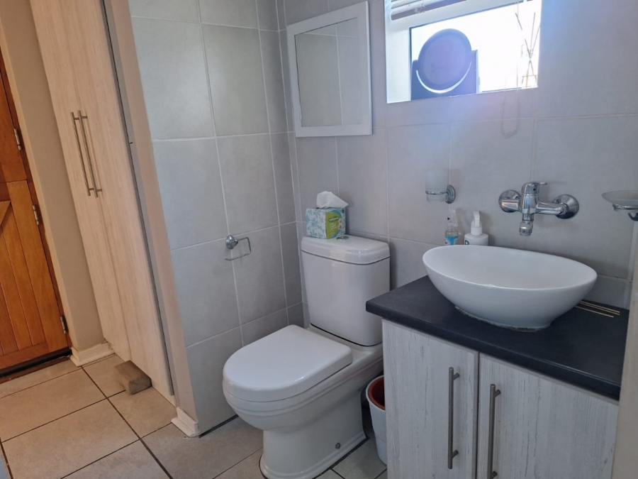 4 Bedroom Property for Sale in Bothasrus Eastern Cape